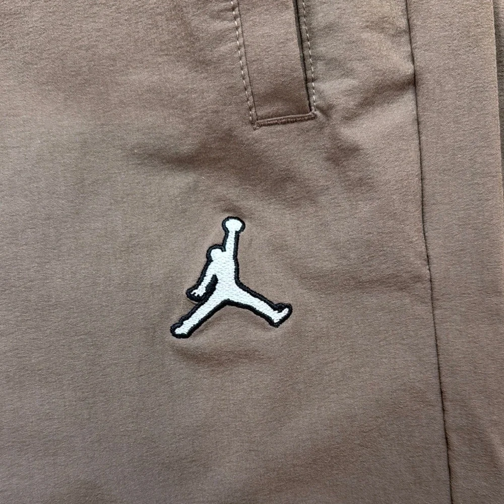 Jordan Men's Cargo Pants Brown